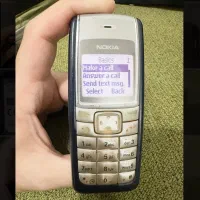 نوکیا ۱۱۱۲ نوستالژی فقط باتری و شارژر میخواد