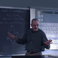 تدریس شیمی مقطع دبیرستان و کنکور