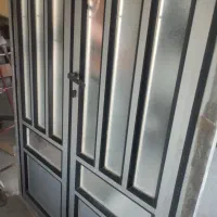 درب آلومینیومی ابعاد ۱۲۰ در ۲۴۰