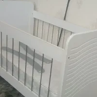 تخت کودک|تخت و صندلی بچه|قم, صفاشهر|دیوار