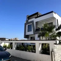 مدرن ۳۵۰ متری **چلندر**
