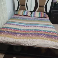 فروش تخت و پاتختی و دراور و آینه