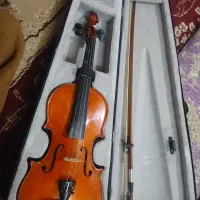 یک عدد ویالون سالم در حد نو