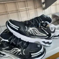 ساکونی و نیوبالانس 1250
