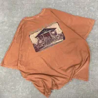 تیشرت فقط ۴۰۰