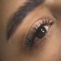 آموزش کاشت مژه صفر تا صد + مدرک فنی حرفه‌ای