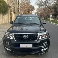 لندکروز2012