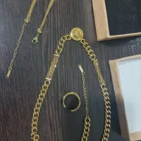 نیم ست گردنبند، دستبند و انگشتر