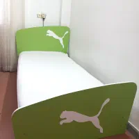 تختخواب به همراه تشک