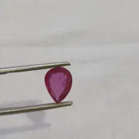 سنگ یاقوت طبیعی