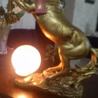 مجسمه اسب زیبا