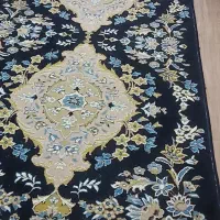 فرش درحد، 1متردر 3متر.خوش نقش سالم