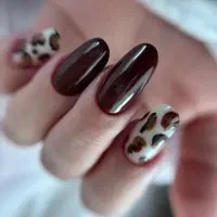 کاشت ناخن فقط ۴۹۰