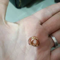 گوشواره فروش فوری