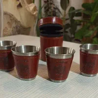 ۴عدد شات استیل بدنه چرمی همراه با جعبه چرمی