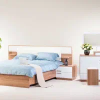 سرویس کامل تخت دراور پاتختی برند چوبرنگ بسیار زیبا