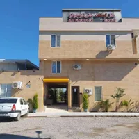نگهبانی در هتل