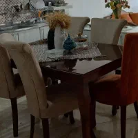 میز نهار خوری تمام چوب شیک و مرتب