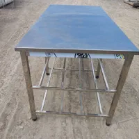 میز کار استیل به ابعاد ۱۸۰ در ۹۰ قد ۹۰ در حد نو
