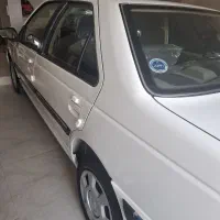 پژو پارس xu7pمدل ۴۰۲