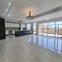 100متر-پنت-لاکچری-با-40متر-حیاط-دیزاین-شده