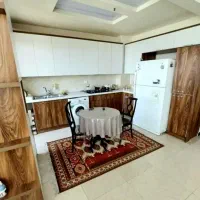 نیازمند هم خونه آقا موجه(هم خانه)خانه دارم