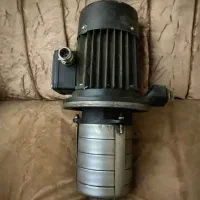 پمپ آب دستگاه cnc فرز و تراش