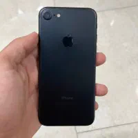 ایفون ۷ مشکی مات