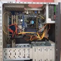 کامپیوتر و مانیتور