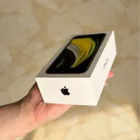 آیفون se