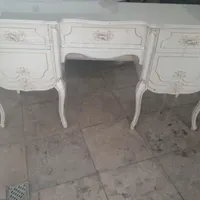 میز و آینه