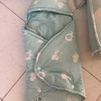 آغوشی و‌قنداق فرنگی