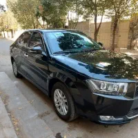 دنا پلاس عروسک سرامیک شده