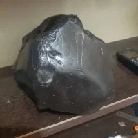شهاب سنگ سیاه الماسی