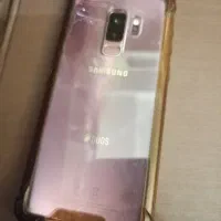 آیفون و سامسونگ