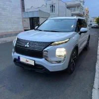 میتسوبیشی اوتلندر۲۰۲۳ ژاپن H LINE شخصی