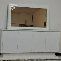 زیرتلویزون وآینه کنسول