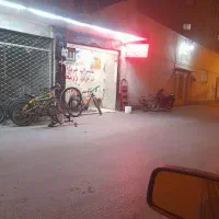مغازه ۲۰ متری خیابان مولوی