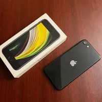 اپل iPhone SE (2020) با حافظهٔ ۱۲۸ گیگابایت|موبایل|تهران, نیاوران|دیوار