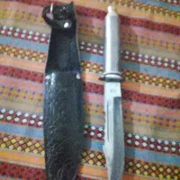 چاقو  ساحت زنجان بسیار. محکم وخوش دست