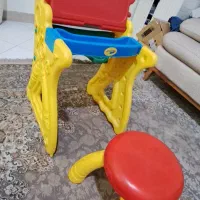 میز تحریر و نقاشی دو طرفه کرایولا
