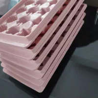 قالب یخ یا ژله ، نمکدان، جاسسی