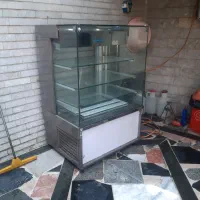 یخچال مکعبی تمیز