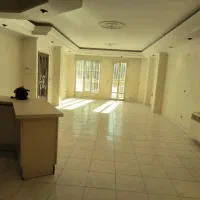 آپارتمان-102-متر-دو-خواب-خوش-نقشه-گلبرگ-طبقه-اول