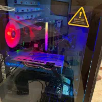 یک کامپیوتر گیمینگ  pc