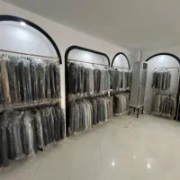 فروشنده پوشاک