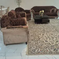 مبلمان ۷ نفره با میز جلو مبلی و دو میز عسلی