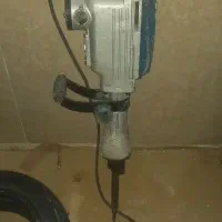 ایلتی برقی فروشی کم کار وسالم