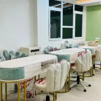 اجاره صندلی در سالن زیبایی