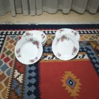 چینی گل سرخی قدیمی